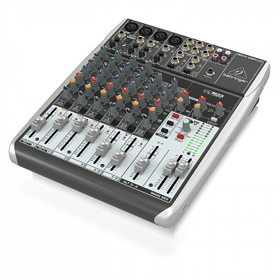 Микшерный пульт Behringer Q1204USB